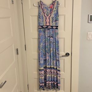Beautiful, long Lilly Pulitzer dress